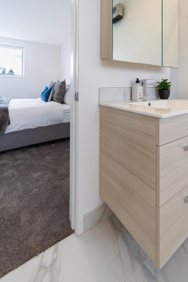 Appartement Upper Riccarton Dream - 2 Bed 2 Bath W/Carpark à Christchurch Extérieur photo